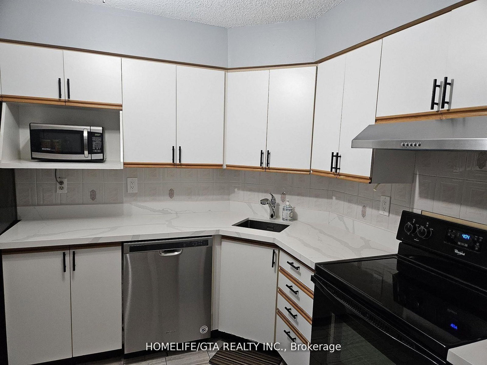 41 Markbrook Lane, Unit 1409 - Photo 6