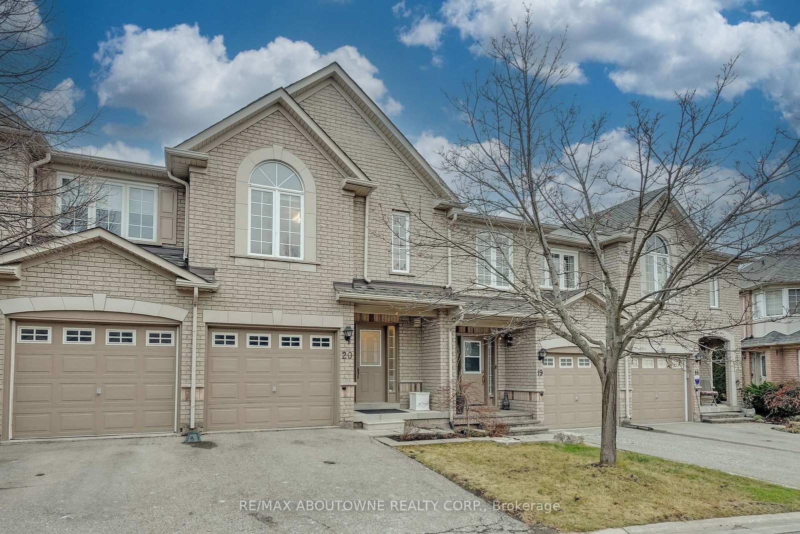 1290 Heritage Way, Unit 20