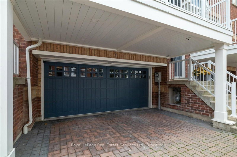 3 - 120 Bronte Road