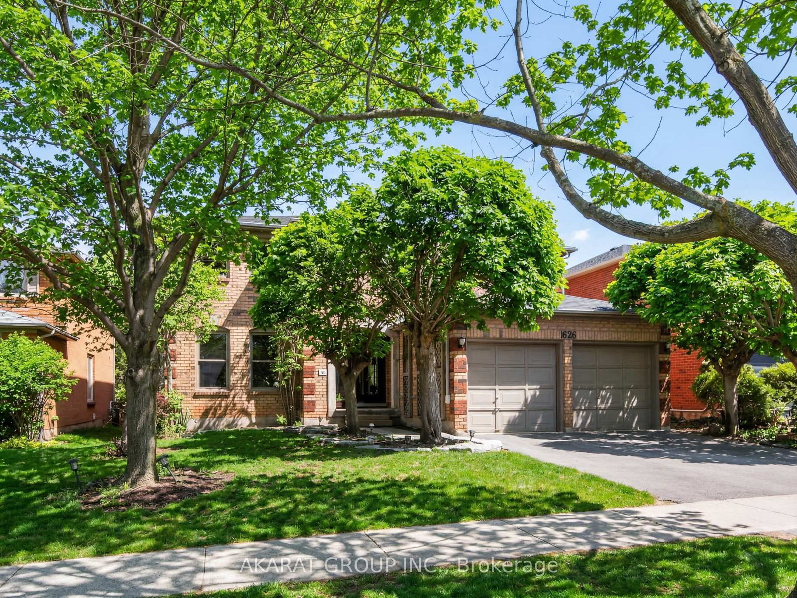 1626 Heritage Way - Photo 2