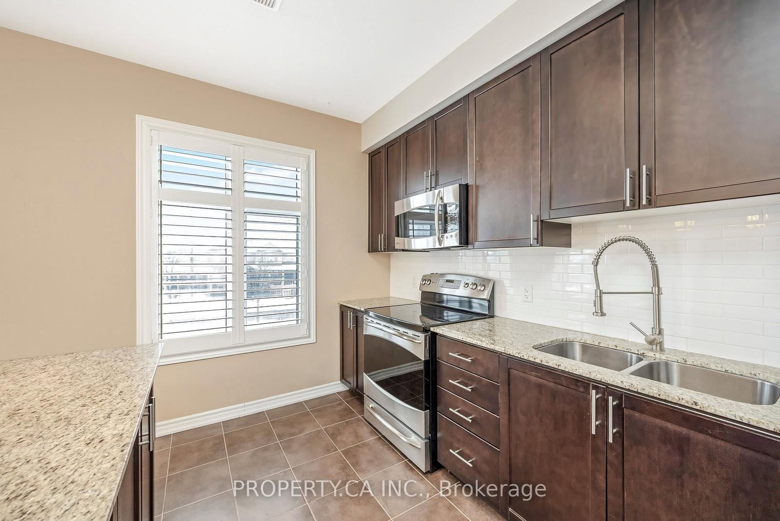 1254 Main Street E - Photo 15