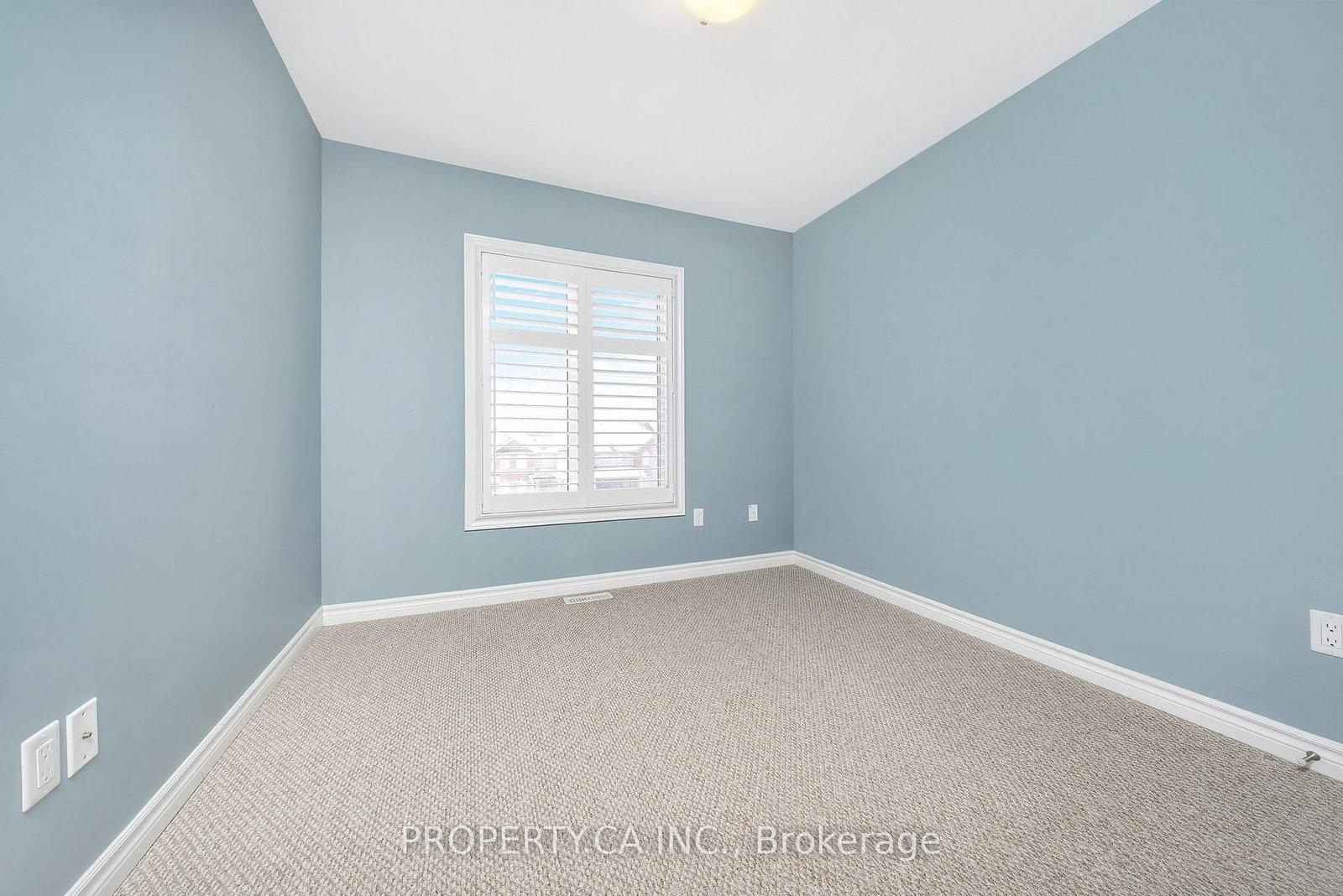 1254 Main Street E - Photo 33