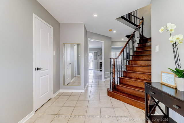 4 Woodvalley Drive