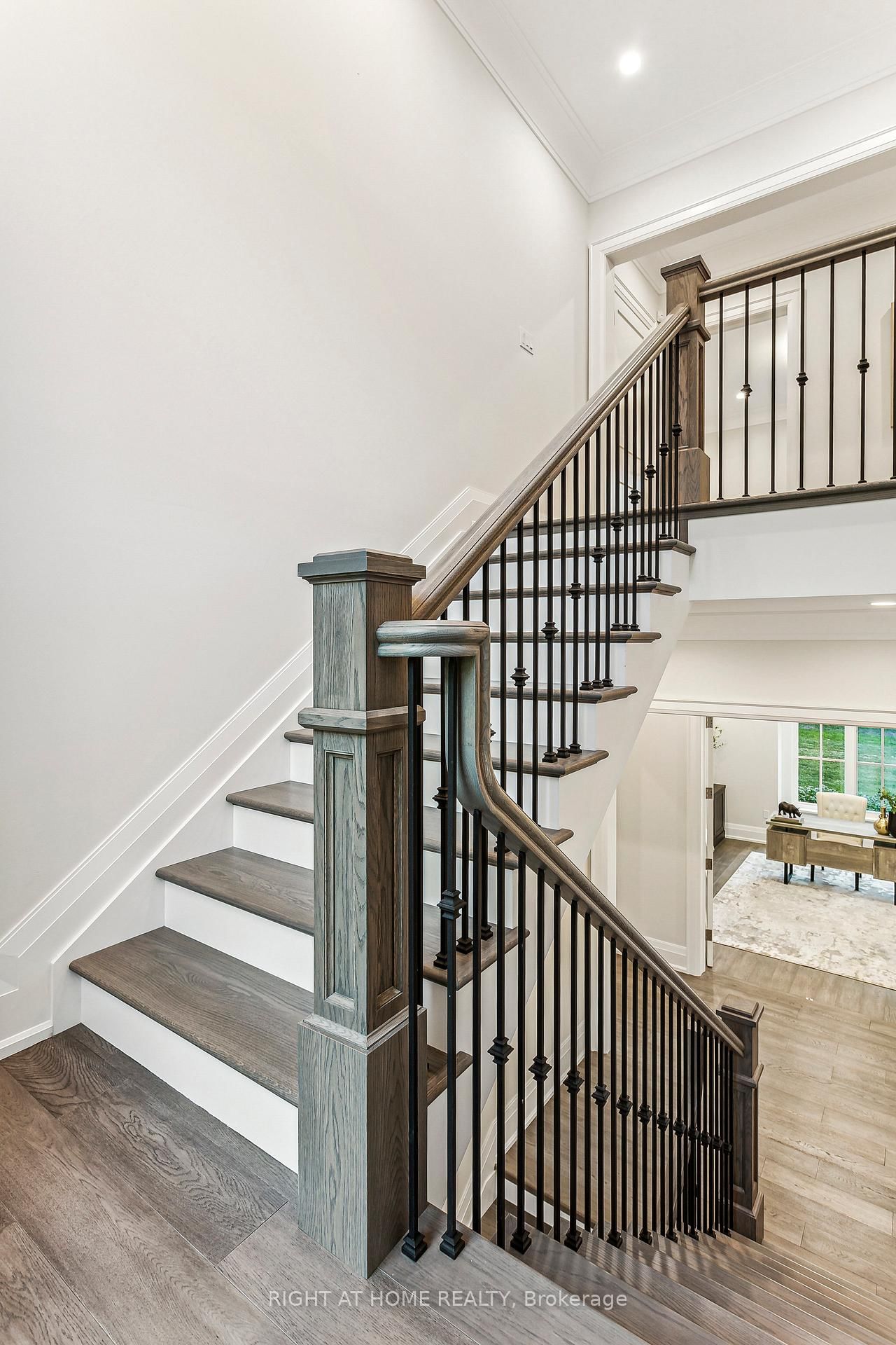 2606 Harvestmoon Lane • Burlington, ON photo 34