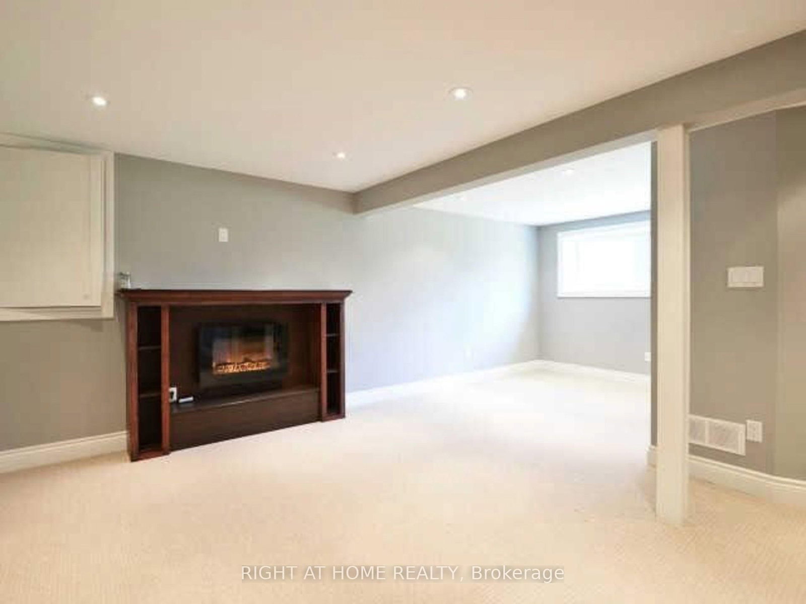 15 Pioneer Drive • Mississauga, ON photo 11