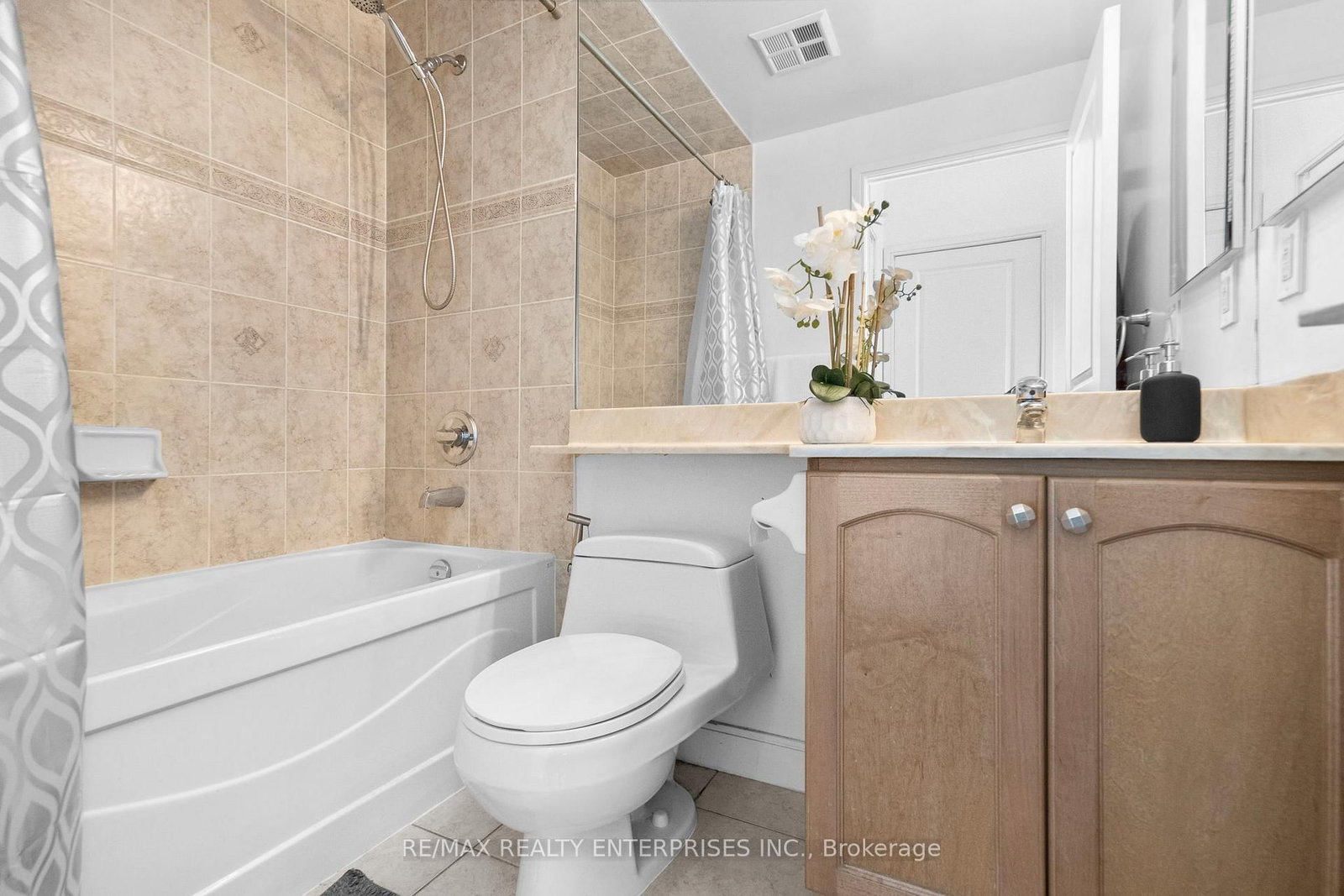 80 Absolute Avenue, Unit 2306 - Photo 11