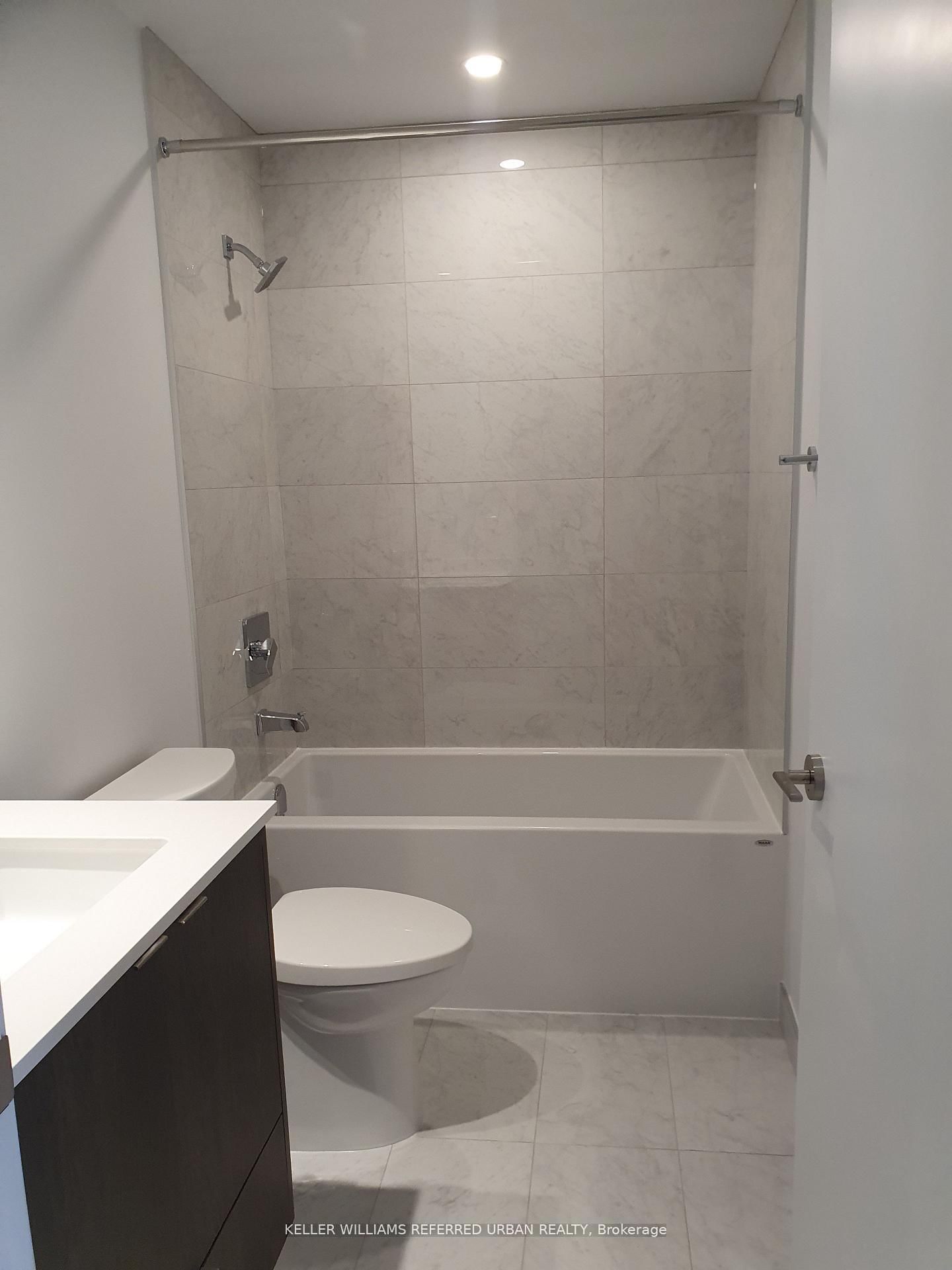 1926 Lakeshore Boulevard W, Unit 3905 - Photo 10