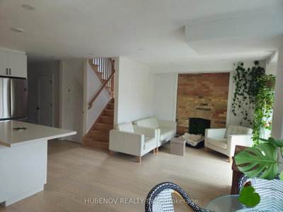 1535 Dufferin Street — photo 4