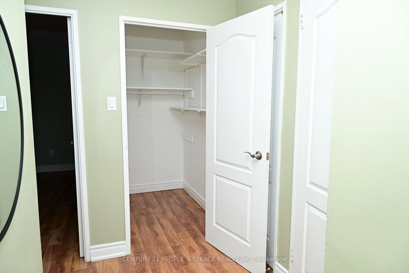 362 The East Mall Street, Unit 806 - Photo 9