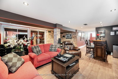 586 Curzon Mississauga,ON L5G 1P9 — Photo 31
