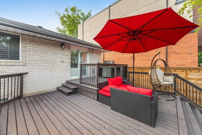 586 Curzon Mississauga,ON L5G 1P9 — Photo 36