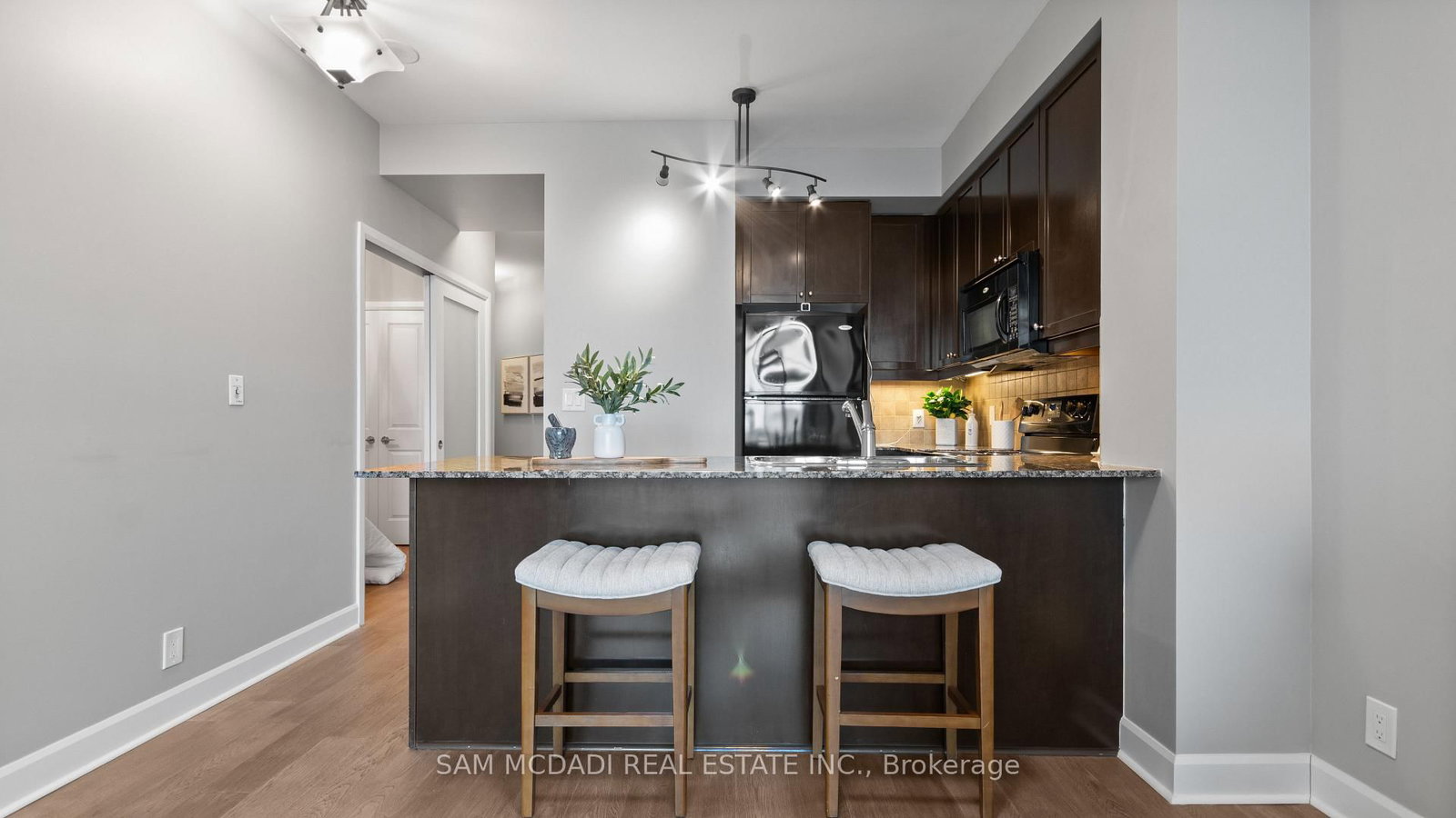 80 Absolute Avenue S • #1805 • Mississauga, ON photo 12