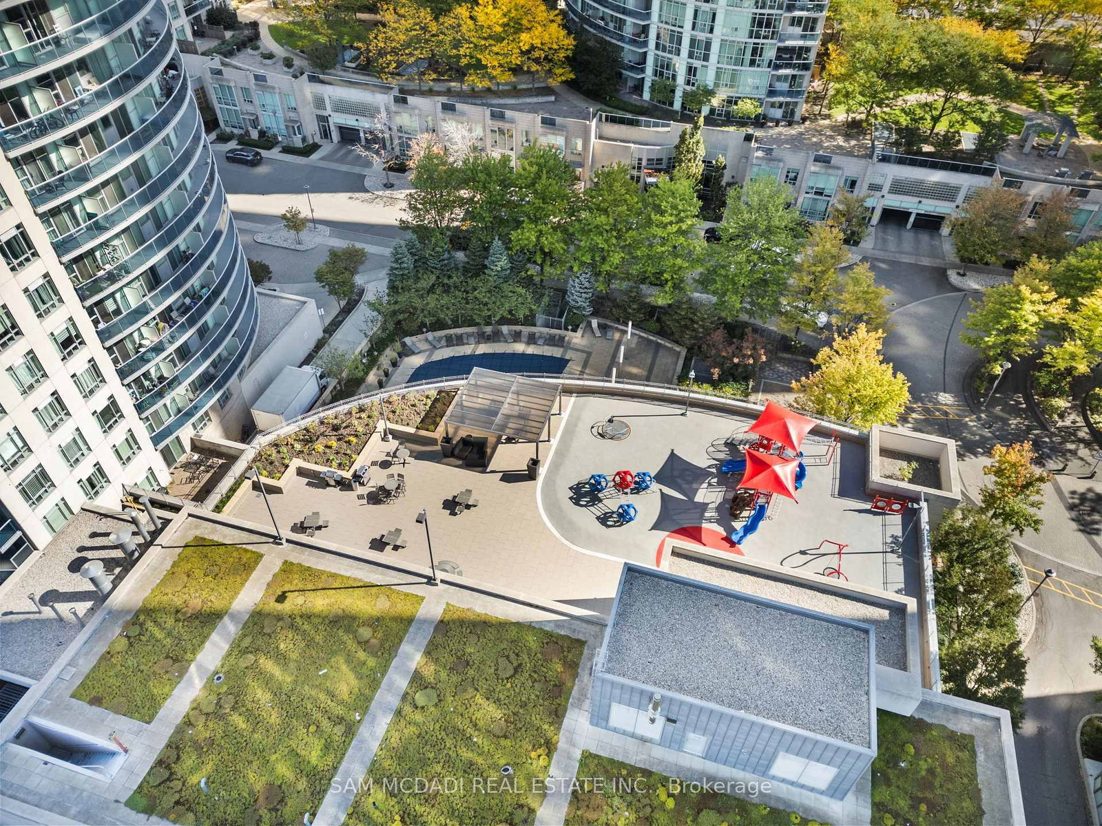 80 Absolute Avenue S • #1805 • Mississauga, ON photo 3