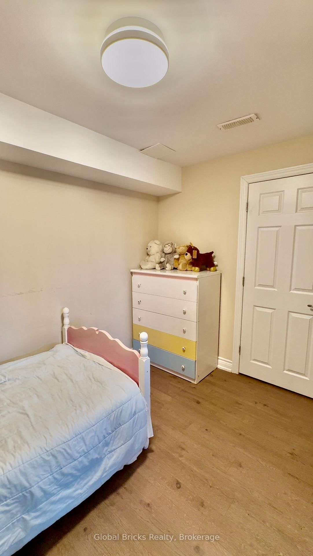 32 Tysonville Circle, Unit Lower - Photo 13