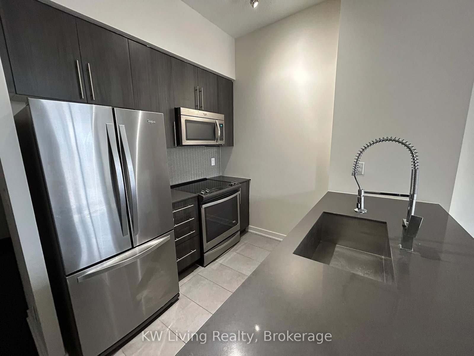 510 Curran Place, Unit 310 - Photo 10