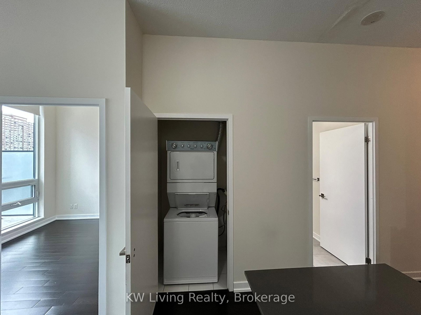 510 Curran Place, Unit 310 - Photo 14