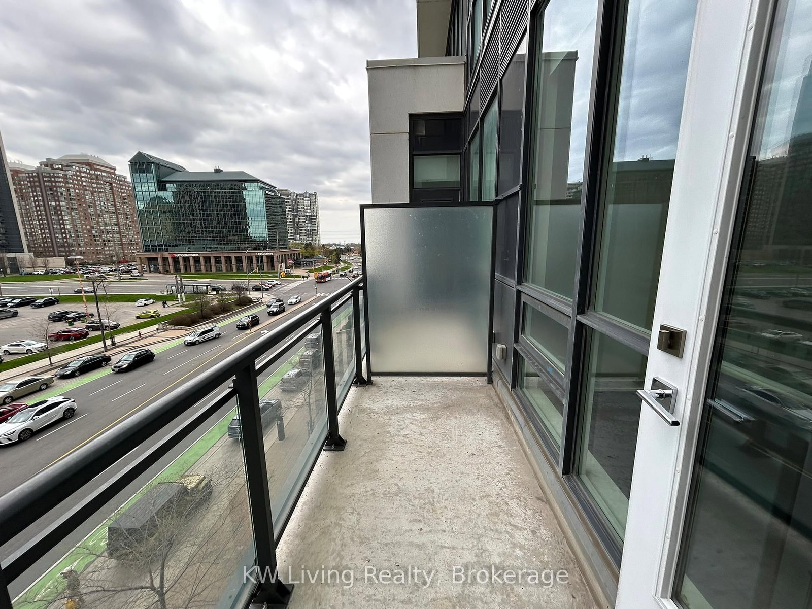 510 Curran Place, Unit 310 - Photo 19