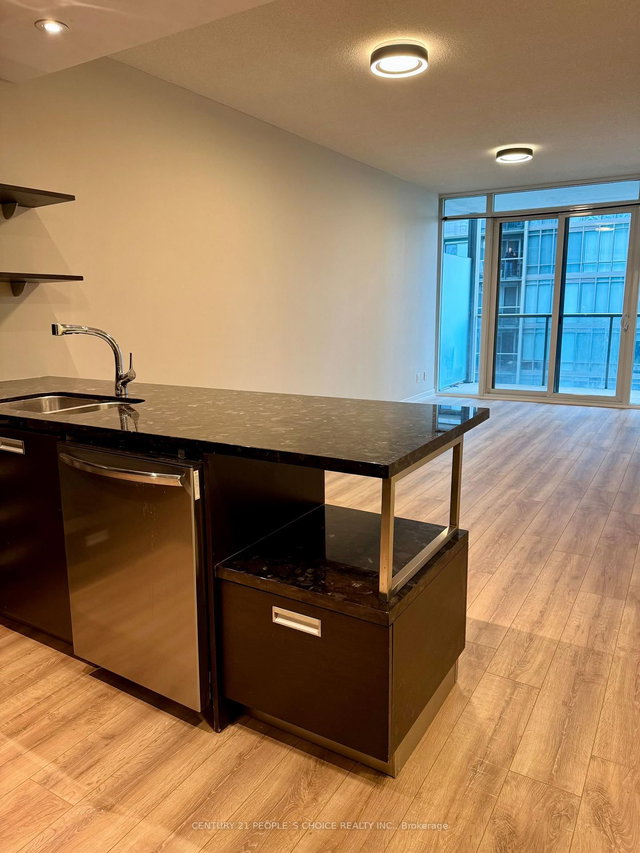 2309 - 88 Park Lawn Road