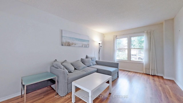 Upper - 3954 Selkirk Place