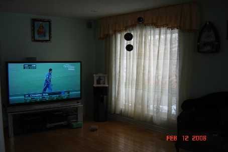 19 Wetmeadow Dr, Brampton, L7A 2T | Image 2