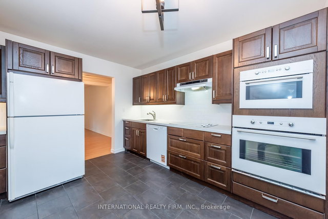 15 - 6855 Glen Erin Drive