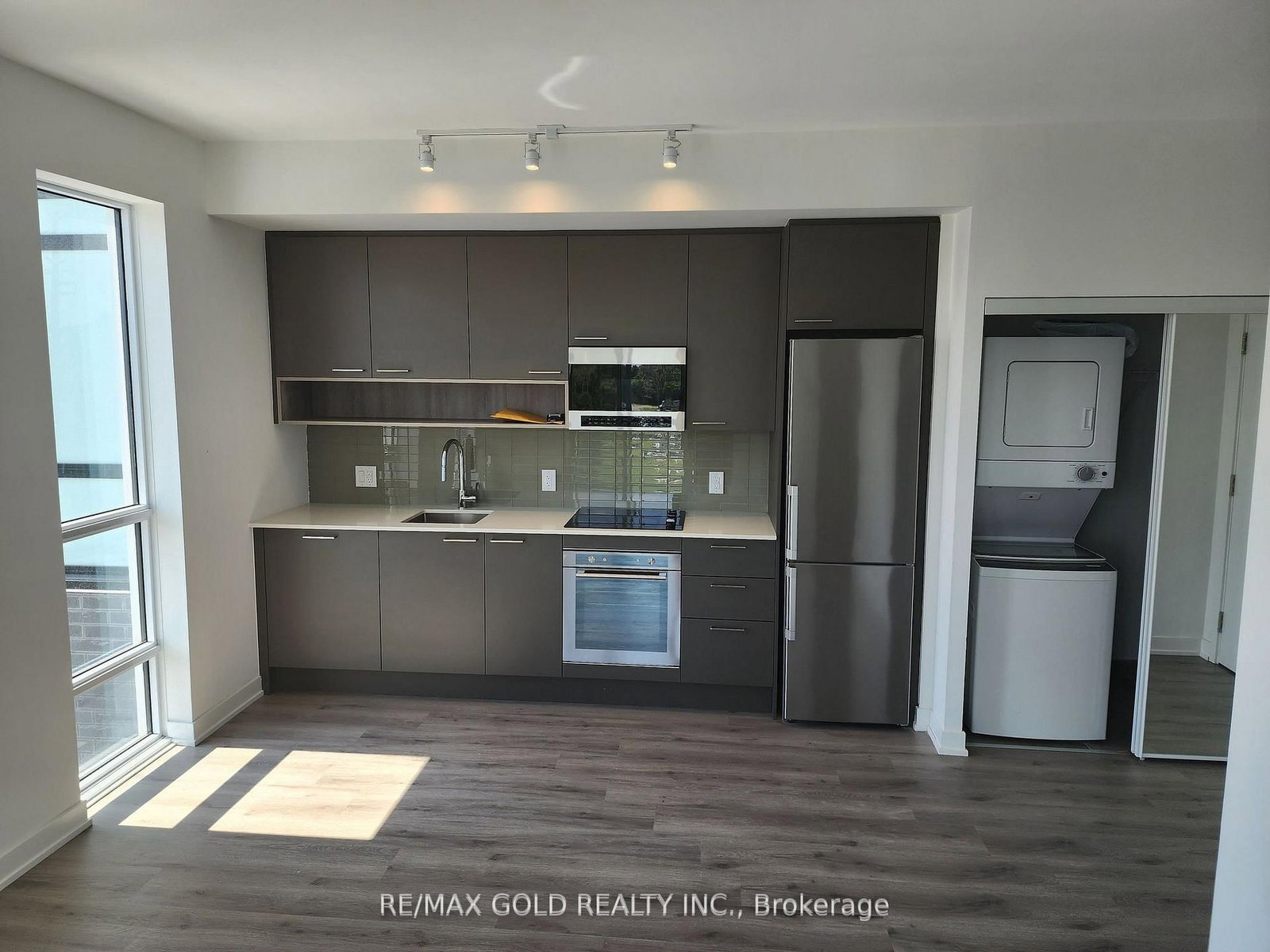 3005 Pine Glen Road, Unit 209 - Photo 3