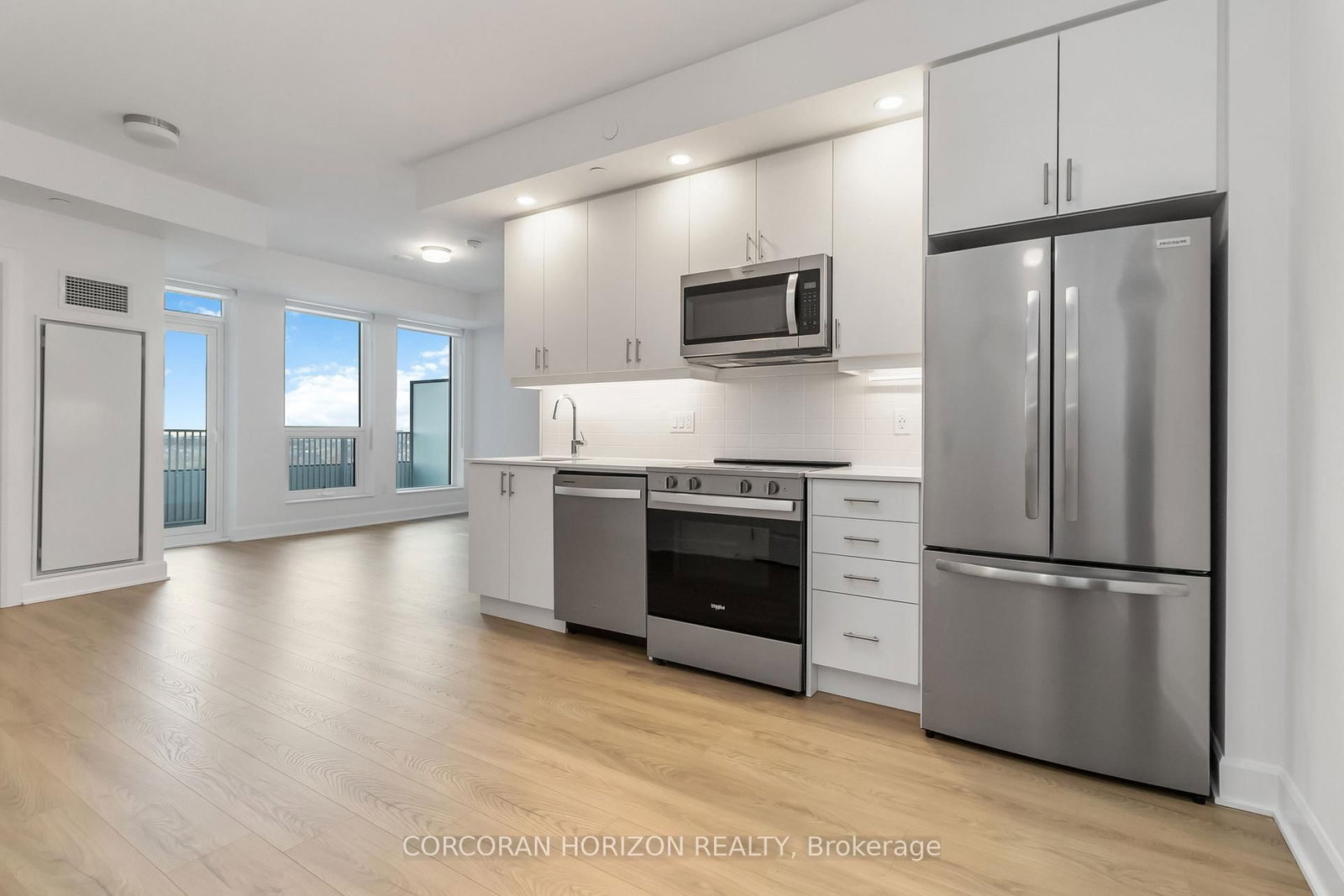 3240 William Coltson Avenue, Unit 901 - Photo 3