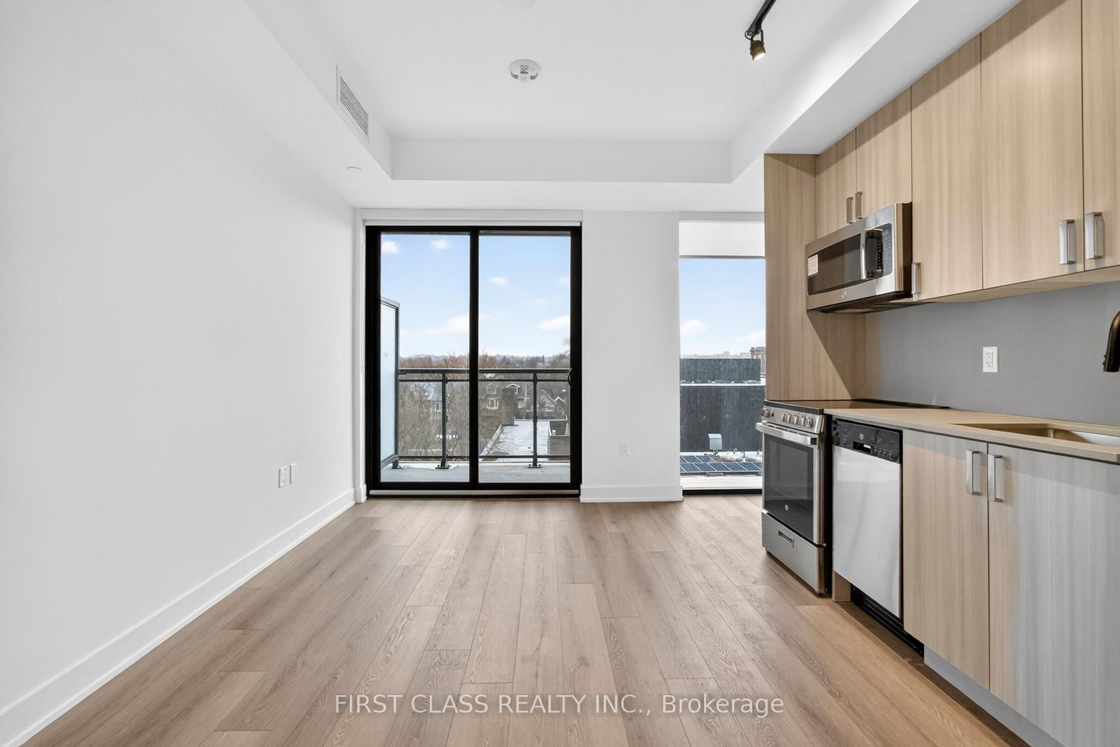 758 Dovercourt Road, Unit 610 - Photo 12