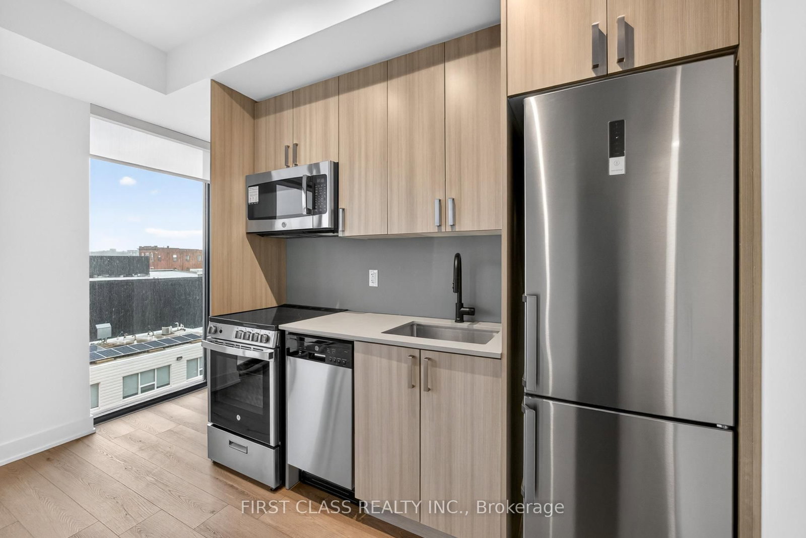 758 Dovercourt Road, Unit 610 - Photo 15