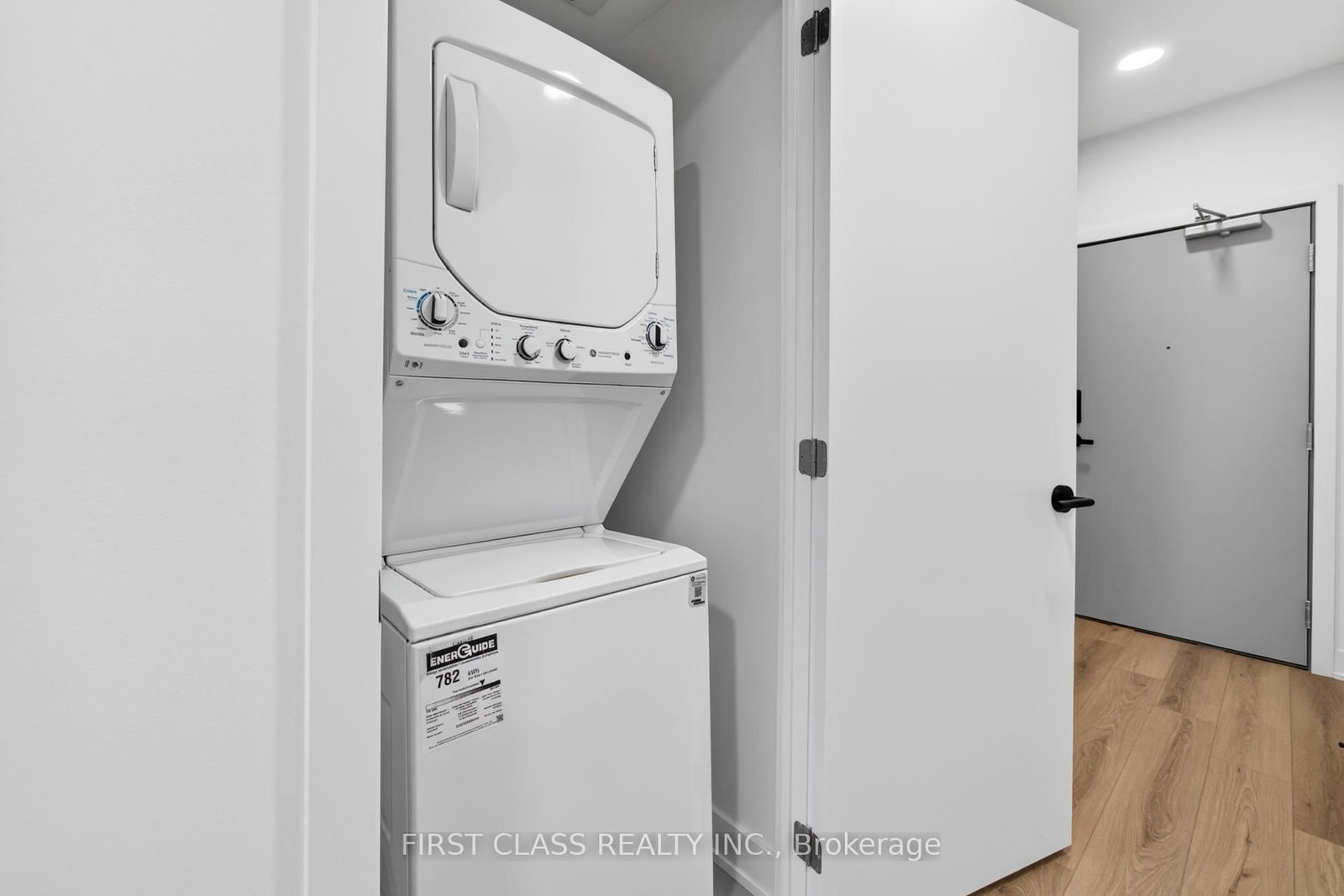 758 Dovercourt Road, Unit 610 - Photo 21