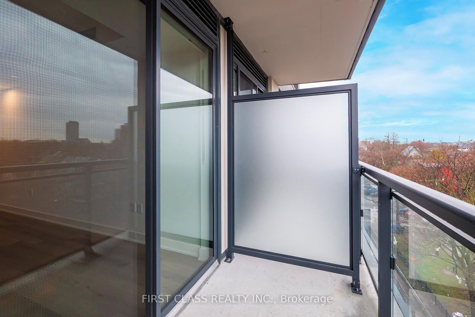 758 Dovercourt Road, Unit 610 - Photo 25