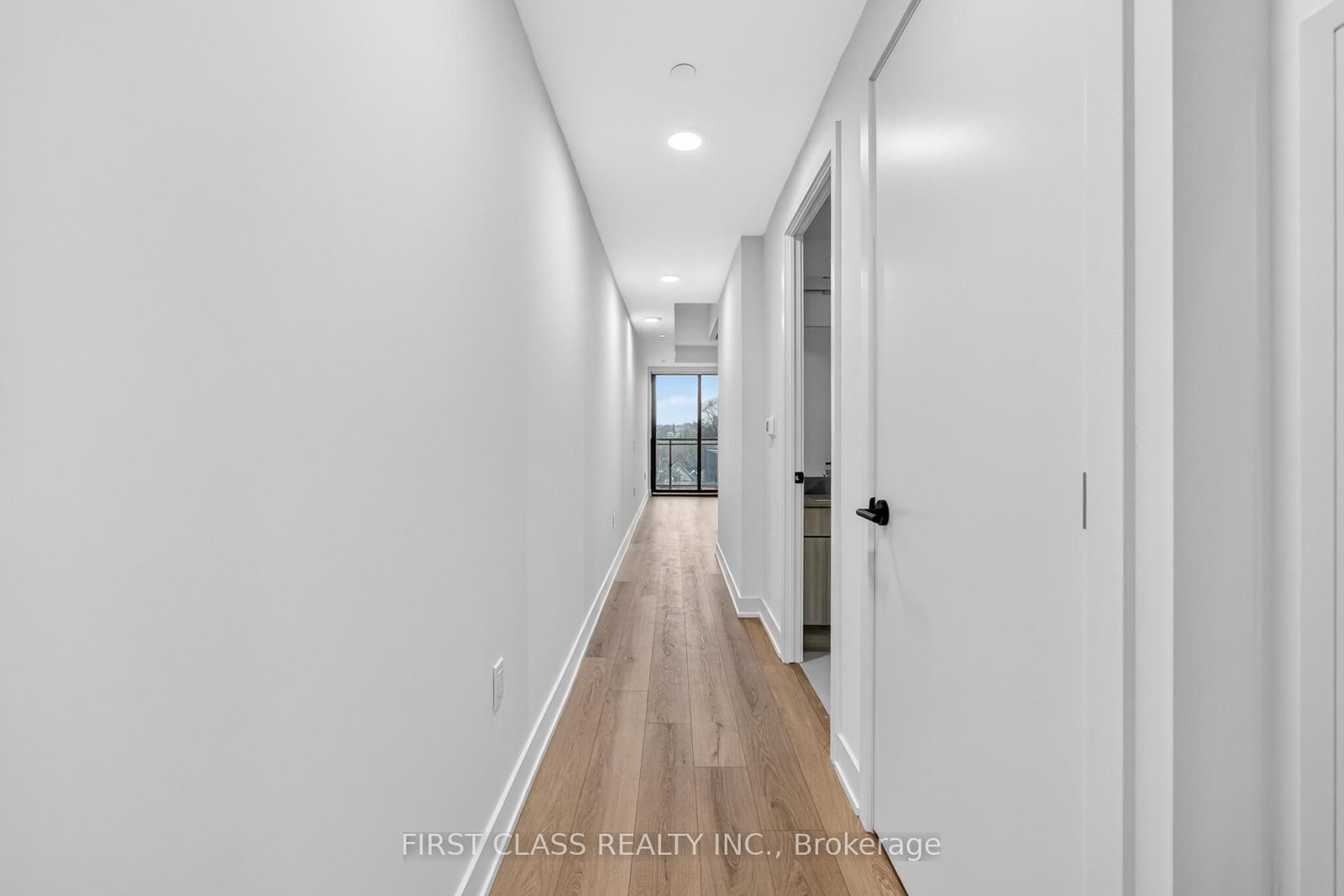 758 Dovercourt Road, Unit 610 - Photo 4