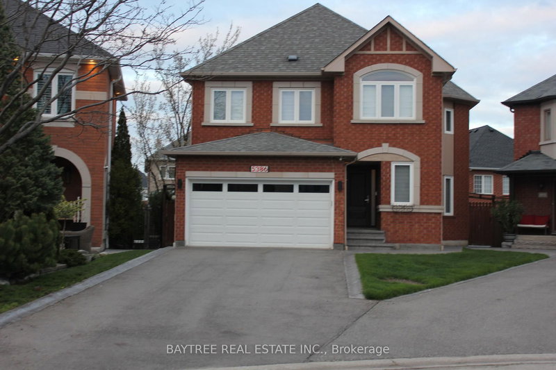 home for sale on 5386 Royal Aberdeen Drive