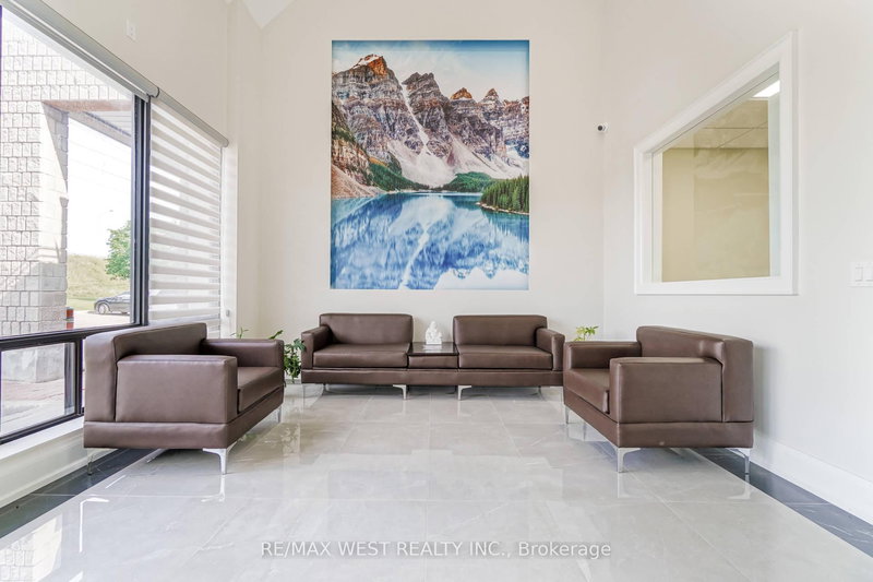 home for lease on 20 (4)-7956 Torbram Road