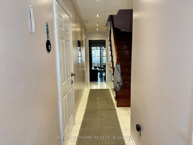 Upper - 3843 Densbury Drive