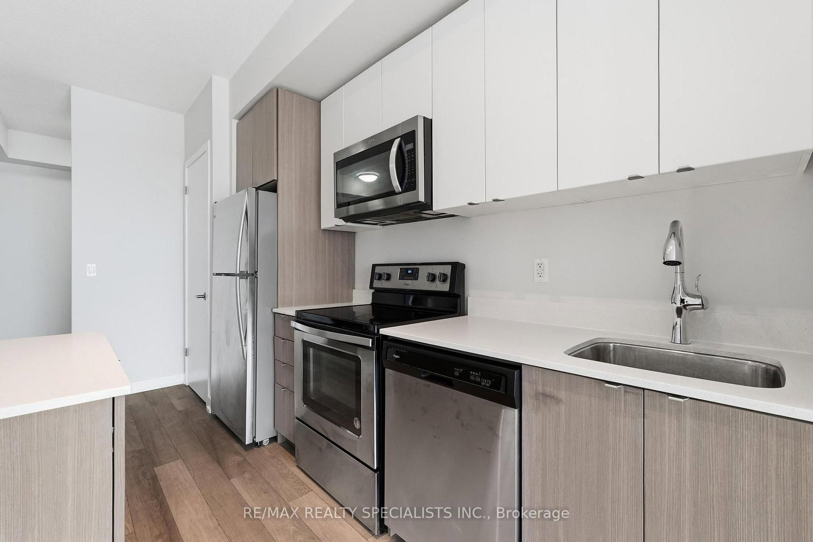 5240 Dundas Street, Unit B509 - Photo 2