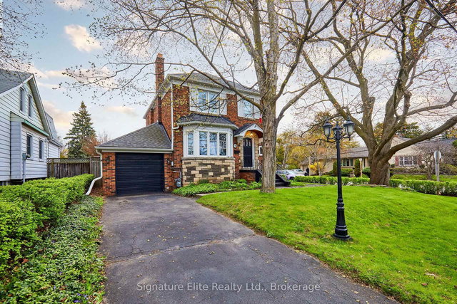 9 Hiawatha Parkway
