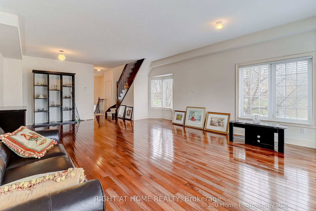 2 - 1130 Cawthra Road