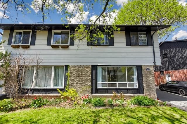 177 Mccraney Street W