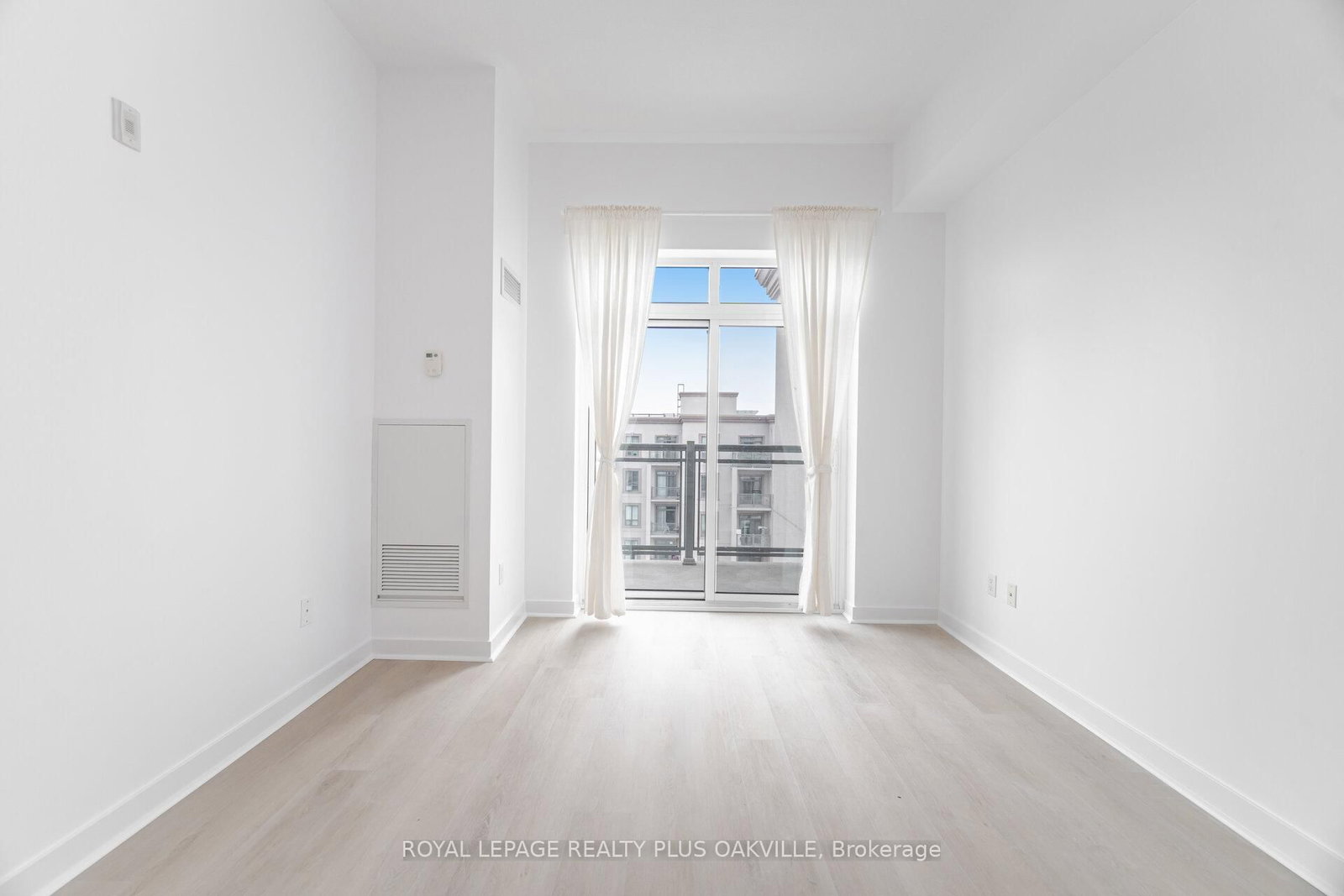 2486 Old Bronte Road, Unit 804 - Photo 16