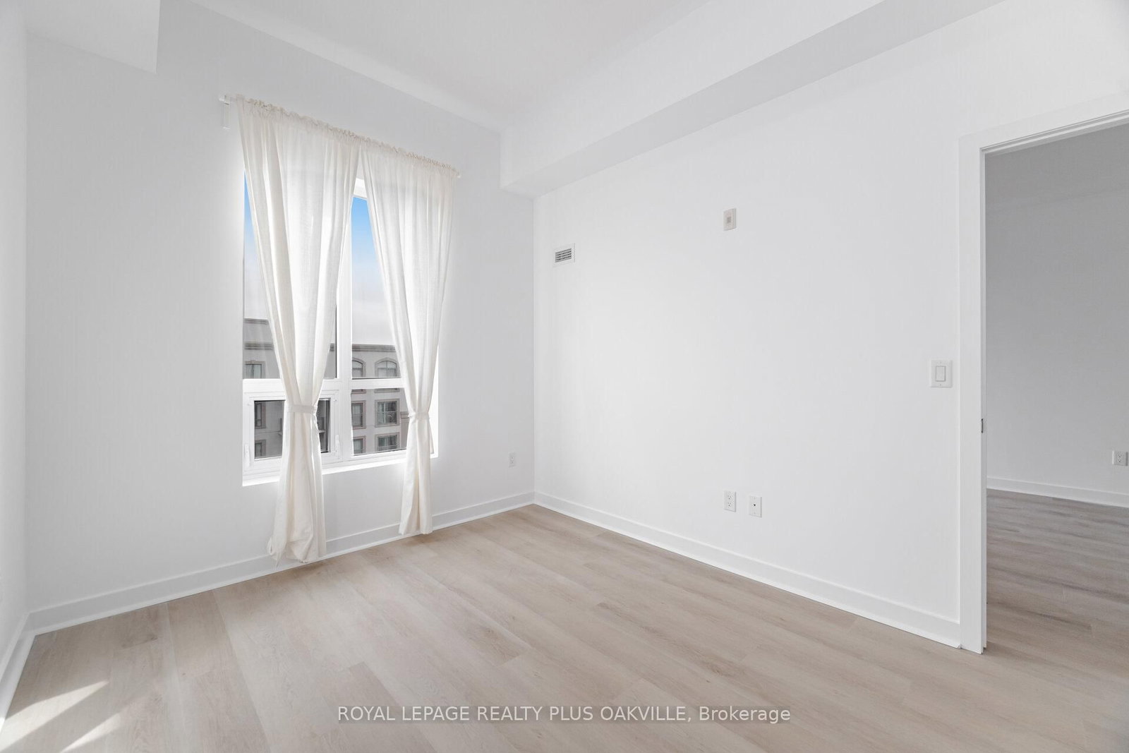 2486 Old Bronte Road, Unit 804 - Photo 21