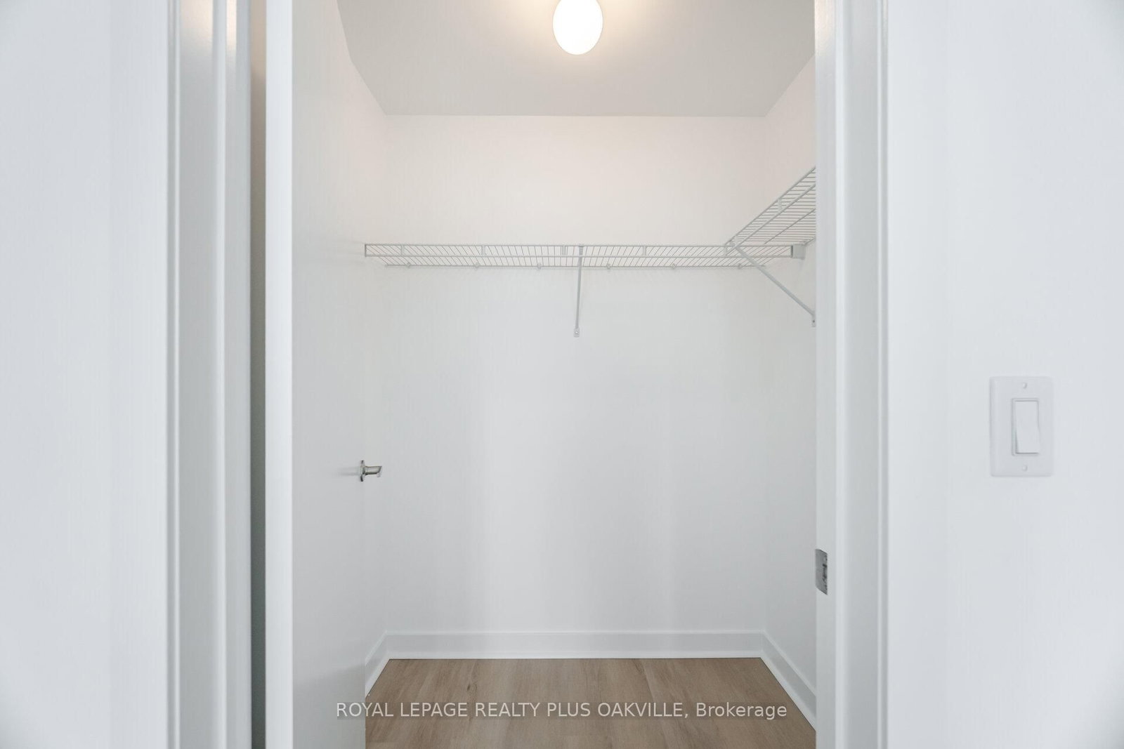 2486 Old Bronte Road, Unit 804 - Photo 23