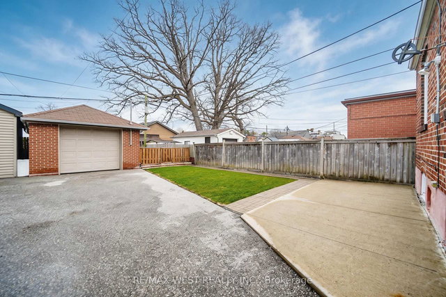 617 Caledonia Road