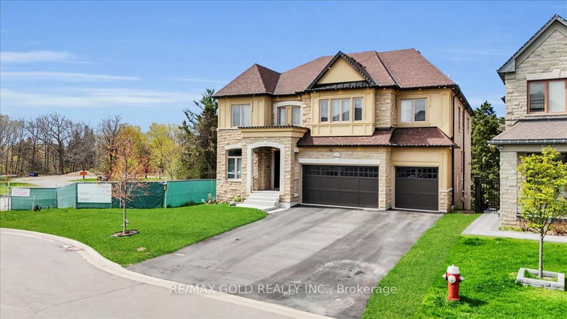 6628 Rothschild Tr W, Mississauga, L5W 0A6 | Image 2