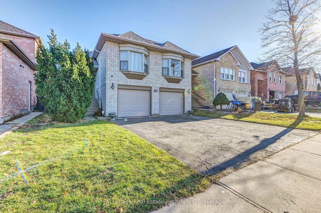 70 Nectarine Crescent