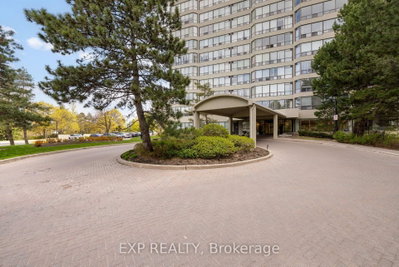 4-bed Condominium Apartment · 22 Hanover Rd