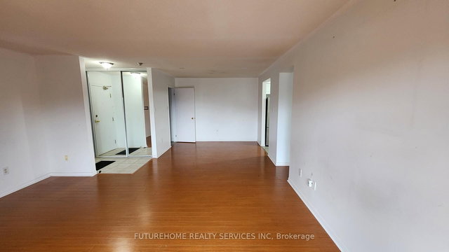 305B - 211 Forum Drive