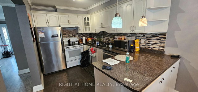 72 - 3525 Brandon Gate Drive