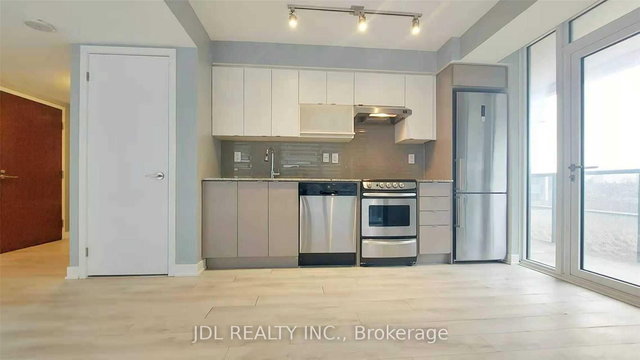 423 - 160 Flemington Road
