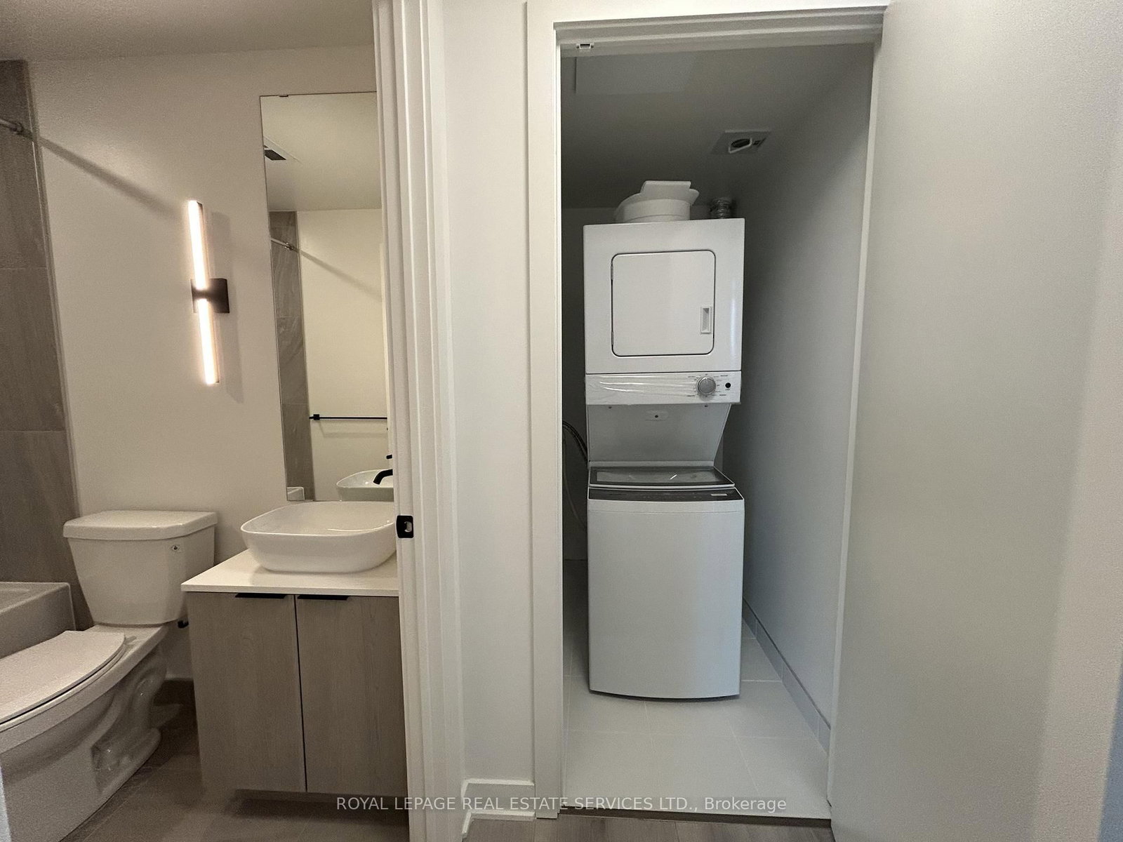 1185 Dupont Street, Unit 1811 - Photo 25